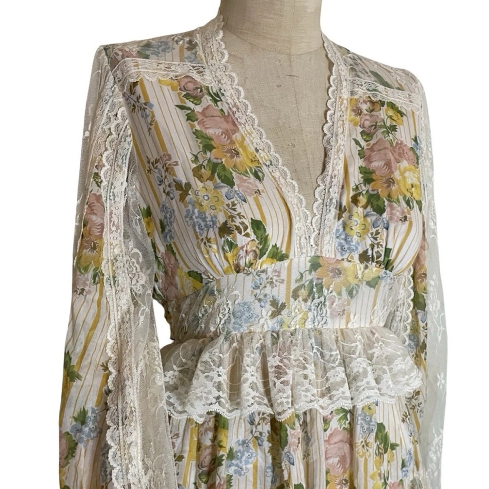 Spell and The Gypsy Collective Dress Women's Small Lace Yellow Boho Hippie - Picture 3 of 8